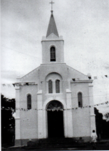 Capela de Nhumirim. Construção iniciada em 1930 e concluida 10 anos depois
